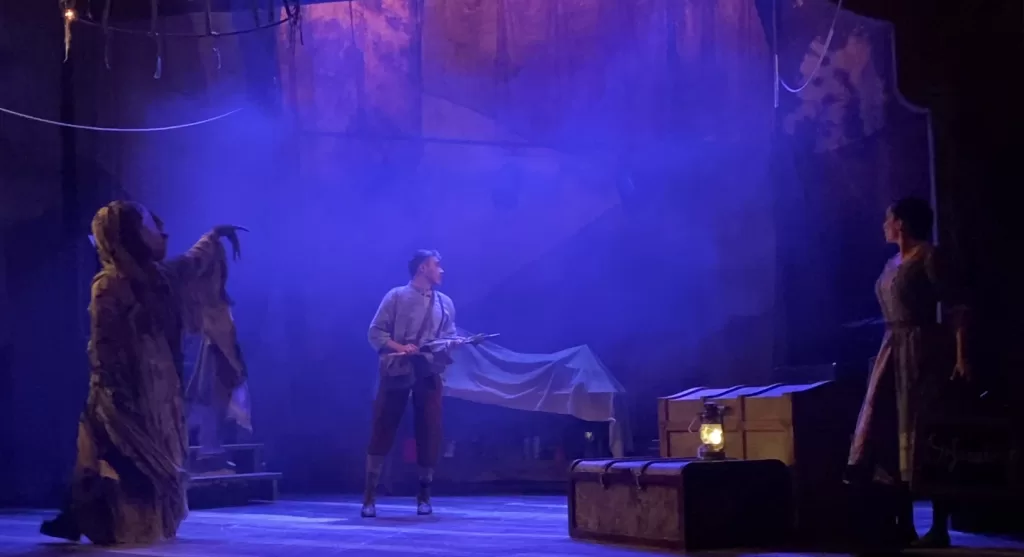 El Hilador: una historia de amor oscura y retorcida en el Teatro Helénico