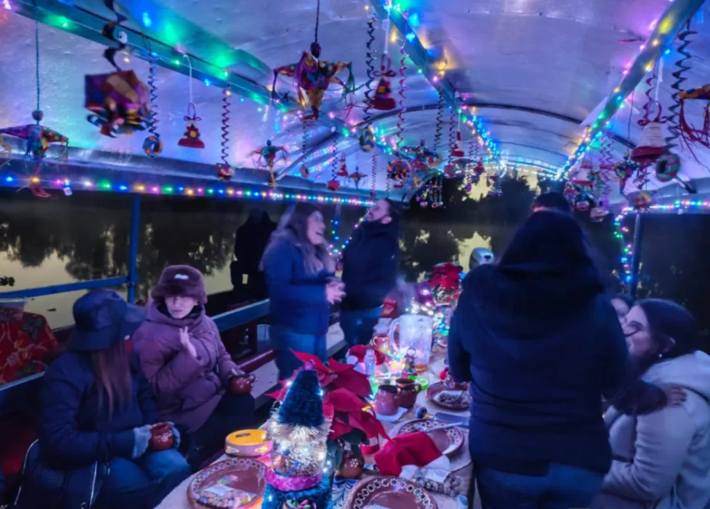 La Ruta de la Nochebuena: experiencia navideña en Xochimilco